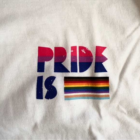 π³οΈβπVans Unisex Pride LGBTQ long sleeve shirt multiple sizesπ³οΈβπ - Picture 6 of 8
